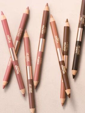 Charlotte Tilbury Lip Cheat Contour Duo Lip Liner